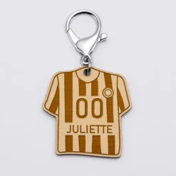 Clearance HappyBulle Porte-clés personnalisé gravé bois Maillot de 50x50 mm Football