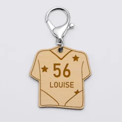Online HappyBulle Porte-clés personnalisé gravé bois Maillot de multi 50x50 mm Sport