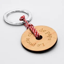 Outlet HappyBulle Porte-clés personnalisé gravé bois médaille ronde 40 mm - édition spéciale 