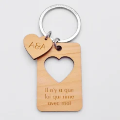 New HappyBulle Porte-clés personnalisé médaille gravée bois rectangle 55x35 mm 